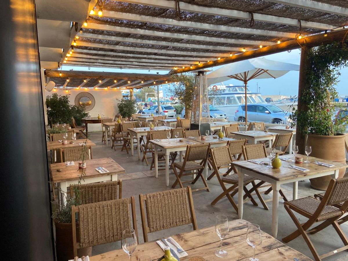 Les Vagues Hotel Saintes-Maries-de-la-Mer Eksteriør billede